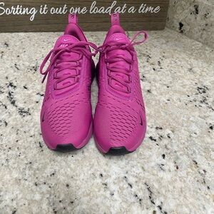Nike Women's Air Max 270 Fuchsia Sneakers EUC